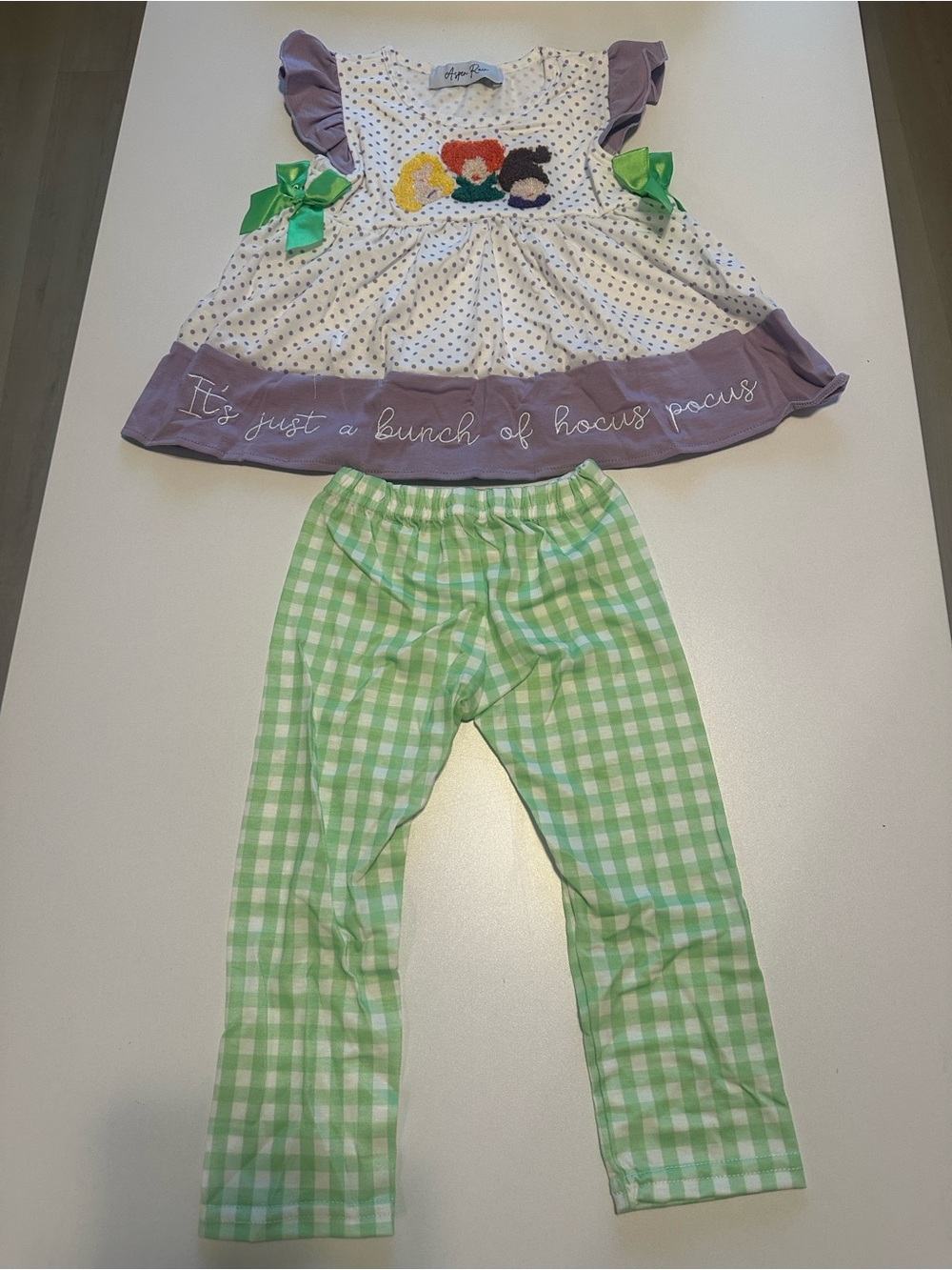 Purple Hocus Pocus French knot ruffle pants set)